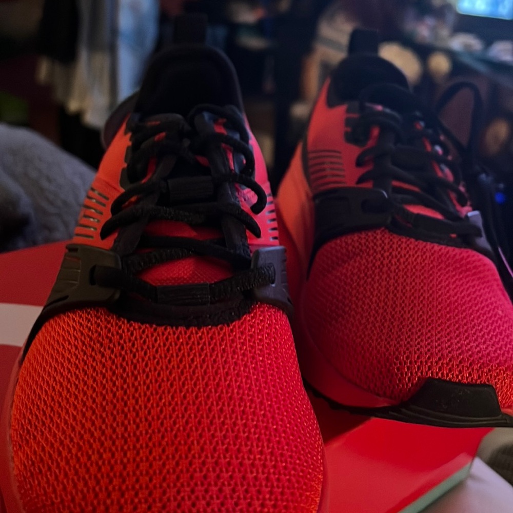 BRAND NEW PUMA FOAMS….